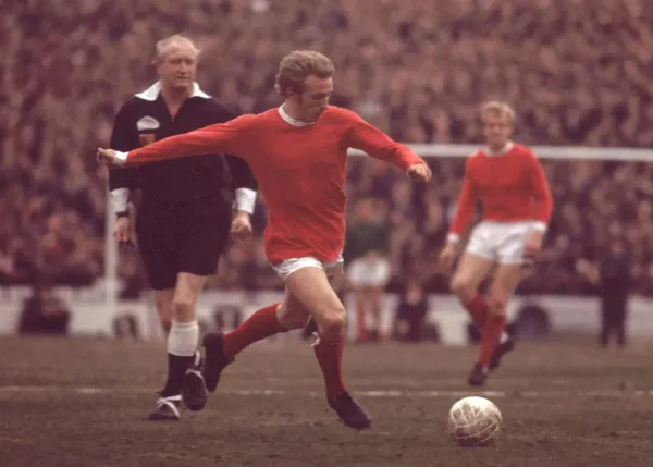 Top 5 Tiền đạo hay nhất Manchester United: Denis Law