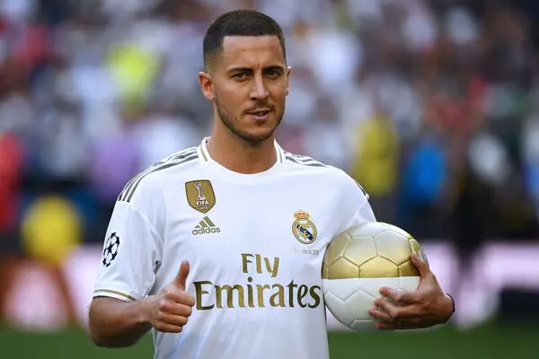 Eden Hazard đứng thứ 10 với 100 triệu USD