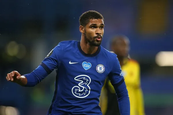 Tiền vệ Loftus-Cheek